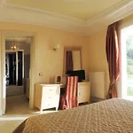 Casa vacanze Comfortable Lower Level In With Private Pool