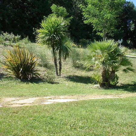 Comfortable Lower Level In With Private Pool Montelabbate