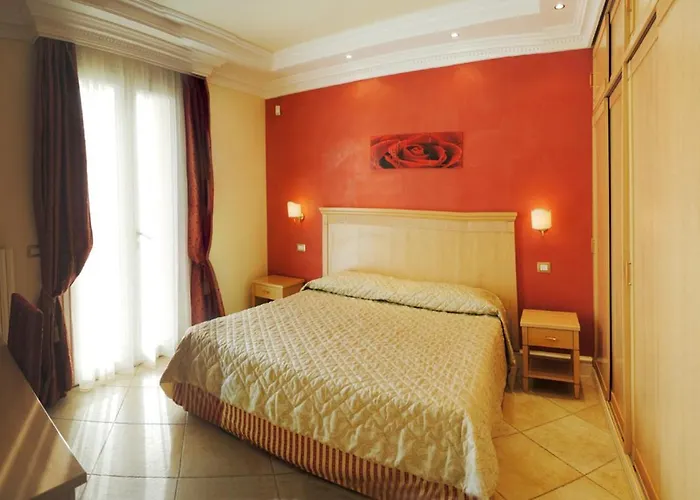 Casa vacanze Comfortable Lower Level In With Private Pool Montelabbate