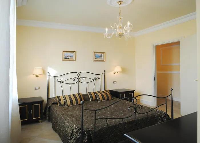 펜션 Comfortable Lower Level In With Private Pool