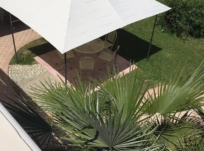 Comfortable Lower Level In With Private Pool 몬테라베이트