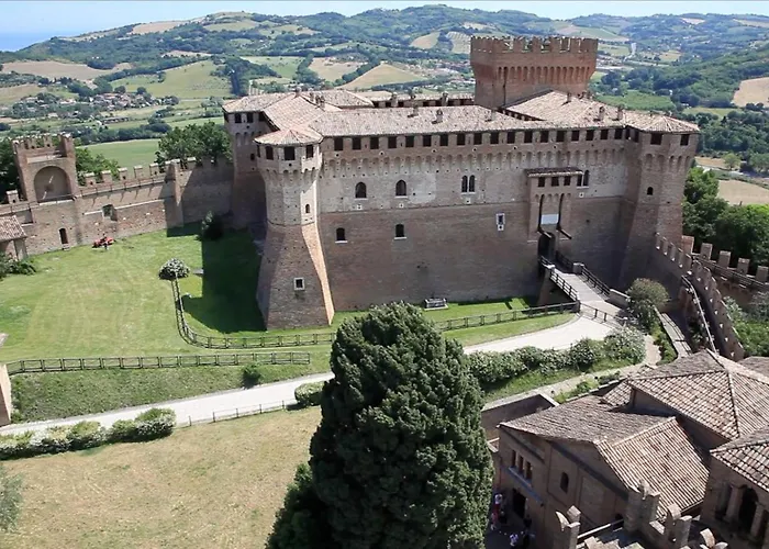 Comfortable Lower Level In With Private Pool Casa vacanze *