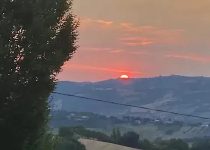 Casa vacanze Comfortable Lower Level In With Private Pool Montelabbate